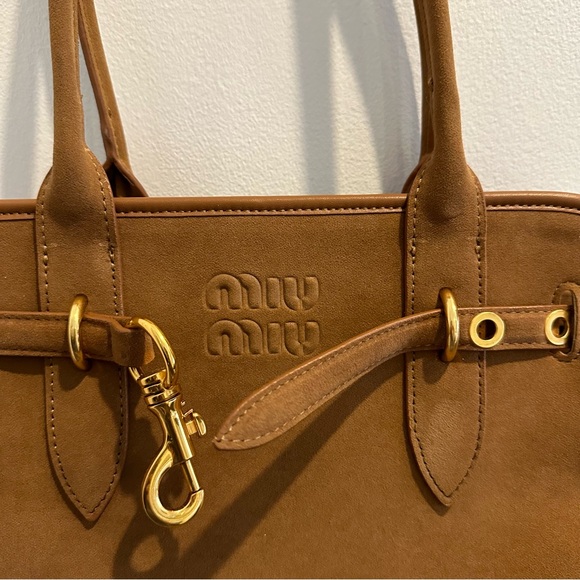 Designer inspired brown adventure bag - Picture 3 of 9